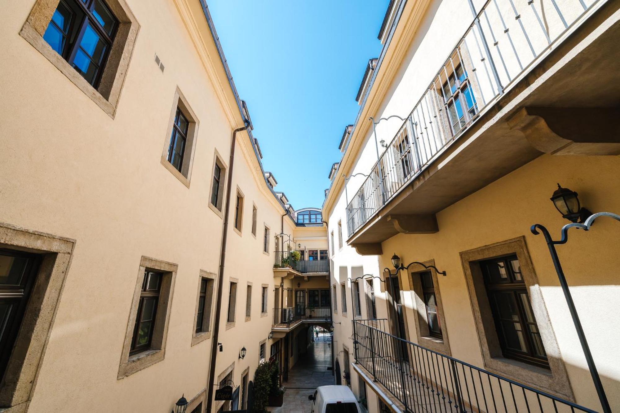 Michalska Residences Bratislava Eksteriør bilde